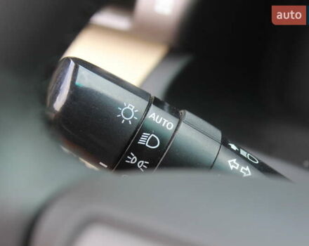 Чорний Лексус ЛХ, об'ємом двигуна 5.66 л та пробігом 208 тис. км за 27999 $, фото 64 на Automoto.ua