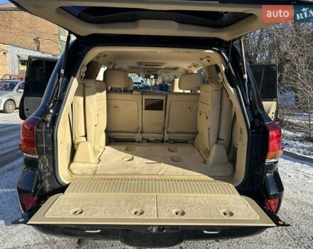 Черный Лексус ЛХ, объемом двигателя 5.7 л и пробегом 193 тыс. км за 29500 $, фото 13 на Automoto.ua