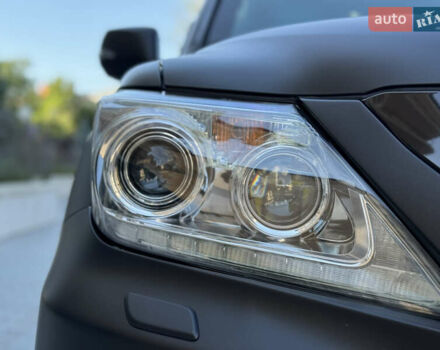 Черный Лексус ЛХ, объемом двигателя 5.7 л и пробегом 142 тыс. км за 71000 $, фото 58 на Automoto.ua