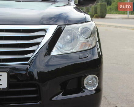 Чорний Лексус ЛХ, об'ємом двигуна 5.66 л та пробігом 208 тис. км за 27999 $, фото 20 на Automoto.ua