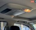Черный Лексус ЛХ, объемом двигателя 5.69 л и пробегом 299 тыс. км за 27300 $, фото 12 на Automoto.ua
