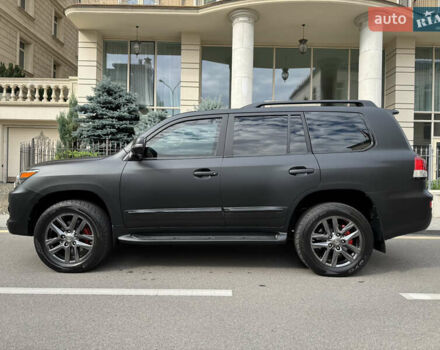 Чорний Лексус ЛХ, об'ємом двигуна 5.7 л та пробігом 142 тис. км за 78000 $, фото 10 на Automoto.ua
