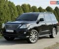 Черный Лексус ЛХ, объемом двигателя 5.66 л и пробегом 374 тыс. км за 26500 $, фото 2 на Automoto.ua