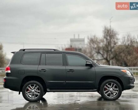 Чорний Лексус ЛХ, об'ємом двигуна 5.66 л та пробігом 144 тис. км за 75000 $, фото 24 на Automoto.ua