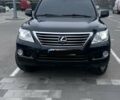 Черный Лексус ЛХ, объемом двигателя 5.7 л и пробегом 256 тыс. км за 26500 $, фото 1 на Automoto.ua