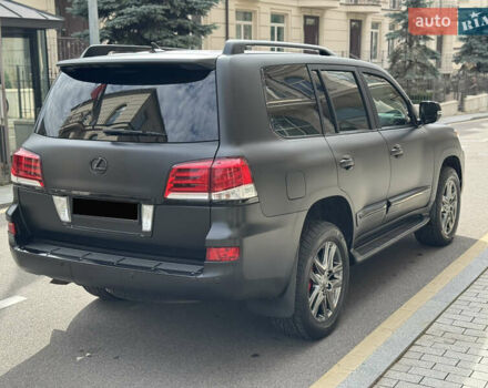 Чорний Лексус ЛХ, об'ємом двигуна 5.7 л та пробігом 142 тис. км за 78000 $, фото 15 на Automoto.ua