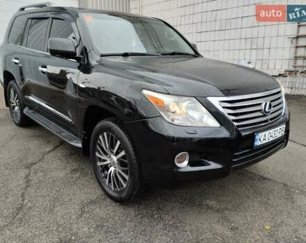 Чорний Лексус ЛХ, об'ємом двигуна 5.7 л та пробігом 277 тис. км за 31700 $, фото 9 на Automoto.ua
