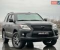 Чорний Лексус ЛХ, об'ємом двигуна 5.66 л та пробігом 144 тис. км за 75000 $, фото 5 на Automoto.ua