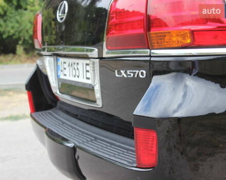 Чорний Лексус ЛХ, об'ємом двигуна 5.66 л та пробігом 208 тис. км за 27999 $, фото 25 на Automoto.ua