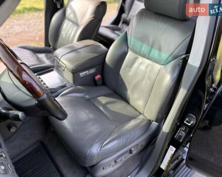 Черный Лексус ЛХ, объемом двигателя 5.66 л и пробегом 374 тыс. км за 26500 $, фото 14 на Automoto.ua