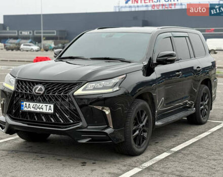 Чорний Лексус ЛХ, об'ємом двигуна 5.7 л та пробігом 270 тис. км за 33000 $, фото 1 на Automoto.ua