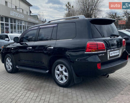 Черный Лексус ЛХ, объемом двигателя 5.66 л и пробегом 310 тыс. км за 25500 $, фото 7 на Automoto.ua