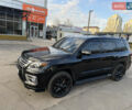 Черный Лексус ЛХ, объемом двигателя 5.66 л и пробегом 160 тыс. км за 38000 $, фото 7 на Automoto.ua