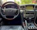 Черный Лексус ЛХ, объемом двигателя 5.69 л и пробегом 299 тыс. км за 27300 $, фото 15 на Automoto.ua