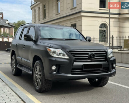 Чорний Лексус ЛХ, об'ємом двигуна 5.7 л та пробігом 142 тис. км за 78000 $, фото 1 на Automoto.ua