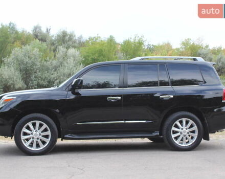 Чорний Лексус ЛХ, об'ємом двигуна 5.66 л та пробігом 208 тис. км за 27999 $, фото 13 на Automoto.ua