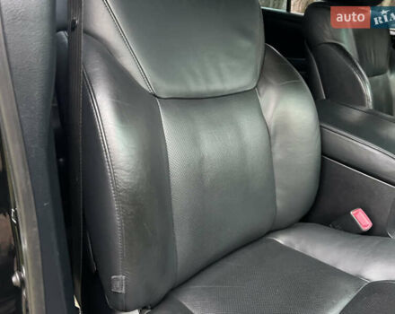 Чорний Лексус ЛХ, об'ємом двигуна 5.7 л та пробігом 244 тис. км за 24950 $, фото 88 на Automoto.ua