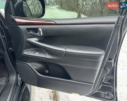 Черный Лексус ЛХ, объемом двигателя 5.7 л и пробегом 180 тыс. км за 30500 $, фото 34 на Automoto.ua