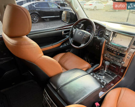 Черный Лексус ЛХ, объемом двигателя 5.7 л и пробегом 443 тыс. км за 26800 $, фото 54 на Automoto.ua