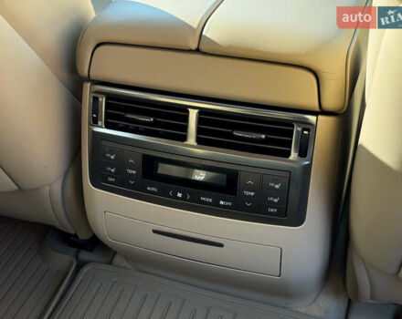 Чорний Лексус ЛХ, об'ємом двигуна 5.66 л та пробігом 106 тис. км за 37999 $, фото 37 на Automoto.ua