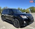 Черный Лексус ЛХ, объемом двигателя 5.66 л и пробегом 443 тыс. км за 29700 $, фото 1 на Automoto.ua
