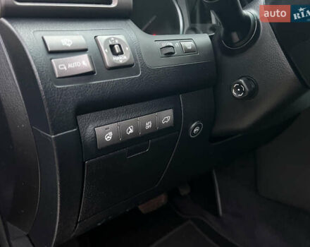 Чорний Лексус ЛХ, об'ємом двигуна 5.7 л та пробігом 244 тис. км за 24950 $, фото 50 на Automoto.ua