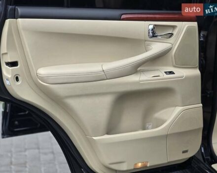 Черный Лексус ЛХ, объемом двигателя 5.66 л и пробегом 238 тыс. км за 25700 $, фото 6 на Automoto.ua
