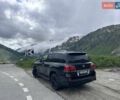 Черный Лексус ЛХ, объемом двигателя 5.66 л и пробегом 246 тыс. км за 31000 $, фото 9 на Automoto.ua