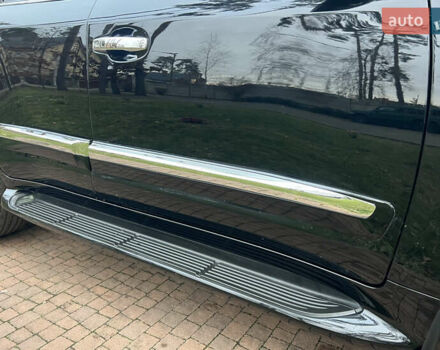 Чорний Лексус ЛХ, об'ємом двигуна 5.7 л та пробігом 244 тис. км за 24950 $, фото 20 на Automoto.ua