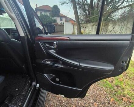 Черный Лексус ЛХ, объемом двигателя 5.66 л и пробегом 220 тыс. км за 29500 $, фото 22 на Automoto.ua