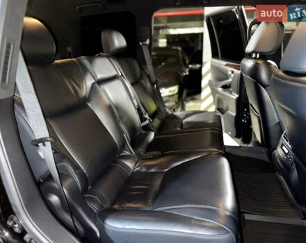 Чорний Лексус ЛХ, об'ємом двигуна 5.66 л та пробігом 115 тис. км за 35500 $, фото 31 на Automoto.ua