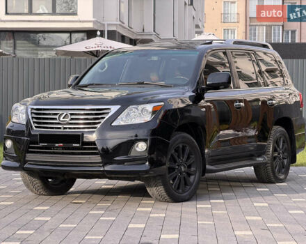 Черный Лексус ЛХ, объемом двигателя 5.7 л и пробегом 443 тыс. км за 26800 $, фото 1 на Automoto.ua