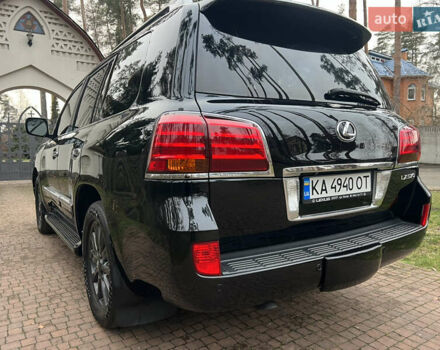 Чорний Лексус ЛХ, об'ємом двигуна 5.7 л та пробігом 244 тис. км за 24950 $, фото 27 на Automoto.ua