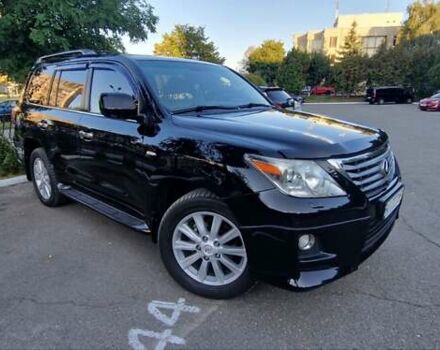 Черный Лексус ЛХ, объемом двигателя 5.7 л и пробегом 189 тыс. км за 35000 $, фото 5 на Automoto.ua