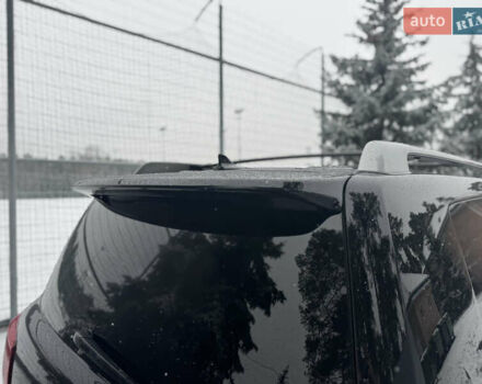 Черный Лексус ЛХ, объемом двигателя 5.7 л и пробегом 180 тыс. км за 30500 $, фото 27 на Automoto.ua