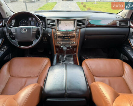 Черный Лексус ЛХ, объемом двигателя 5.7 л и пробегом 443 тыс. км за 26800 $, фото 48 на Automoto.ua