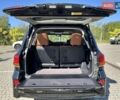 Лексус ЛХ 2011 в Львове на Automoto.ua Черный Лексус ЛХ, объемом двигателя 5.66 л и пробегом 443 тыс. км за 29700 $, фото 12 на Automoto.ua
