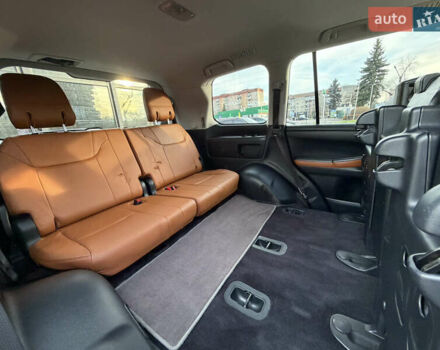 Черный Лексус ЛХ, объемом двигателя 5.7 л и пробегом 443 тыс. км за 26800 $, фото 47 на Automoto.ua