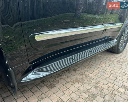 Чорний Лексус ЛХ, об'ємом двигуна 5.7 л та пробігом 244 тис. км за 24950 $, фото 24 на Automoto.ua