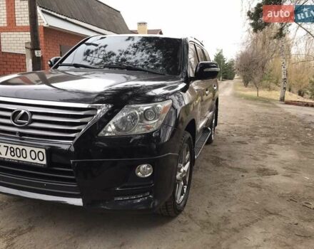 Черный Лексус ЛХ, объемом двигателя 5.7 л и пробегом 197 тыс. км за 39000 $, фото 2 на Automoto.ua
