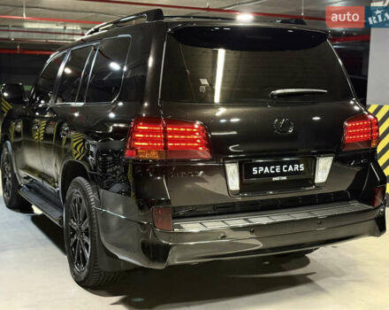 Чорний Лексус ЛХ, об'ємом двигуна 5.66 л та пробігом 115 тис. км за 35500 $, фото 15 на Automoto.ua