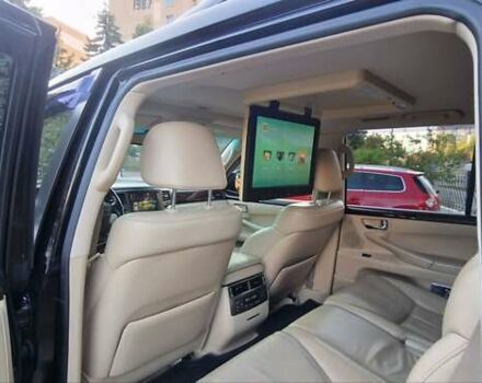 Черный Лексус ЛХ, объемом двигателя 5.7 л и пробегом 189 тыс. км за 31899 $, фото 2 на Automoto.ua