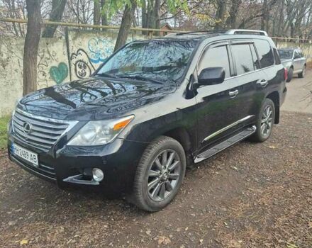 Черный Лексус ЛХ, объемом двигателя 5.66 л и пробегом 220 тыс. км за 29500 $, фото 2 на Automoto.ua