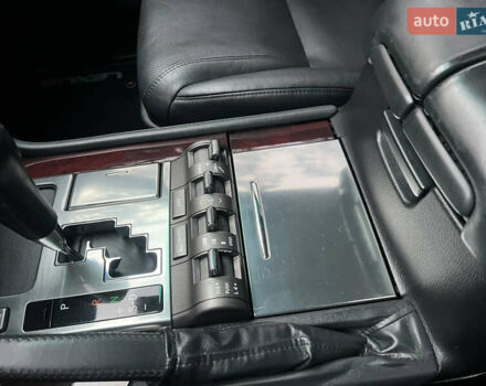 Чорний Лексус ЛХ, об'ємом двигуна 5.7 л та пробігом 244 тис. км за 24950 $, фото 61 на Automoto.ua