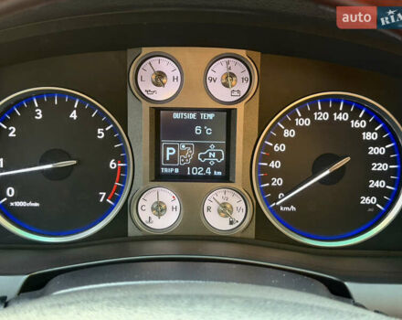 Черный Лексус ЛХ, объемом двигателя 5.7 л и пробегом 443 тыс. км за 26800 $, фото 63 на Automoto.ua