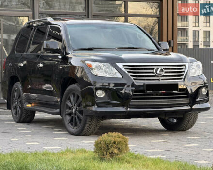 Черный Лексус ЛХ, объемом двигателя 5.7 л и пробегом 443 тыс. км за 26800 $, фото 12 на Automoto.ua