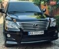 Черный Лексус ЛХ, объемом двигателя 5.73 л и пробегом 227 тыс. км за 29000 $, фото 1 на Automoto.ua