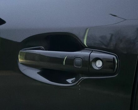 Черный Лексус ЛХ, объемом двигателя 5.7 л и пробегом 187 тыс. км за 29900 $, фото 21 на Automoto.ua