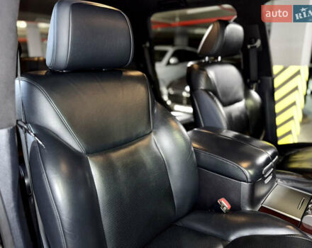 Чорний Лексус ЛХ, об'ємом двигуна 5.66 л та пробігом 115 тис. км за 35500 $, фото 36 на Automoto.ua