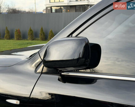 Черный Лексус ЛХ, объемом двигателя 5.7 л и пробегом 443 тыс. км за 26800 $, фото 11 на Automoto.ua